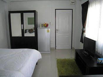 Centana Apartment Bangkok Ngoại thất bức ảnh